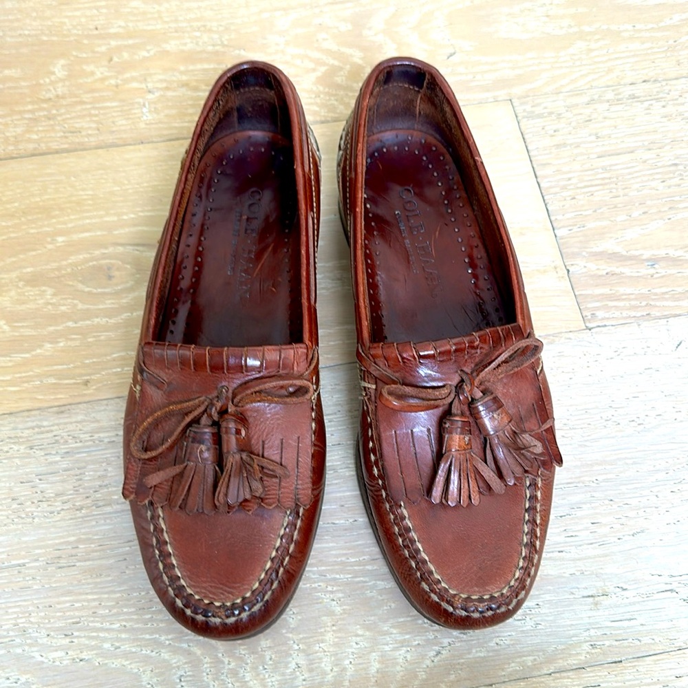 Men’s Cole Haan cherry red leather moccasins with tassels size 8M